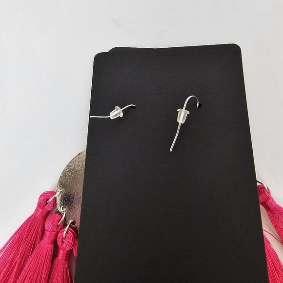 Earrings - Picture 2 of 4